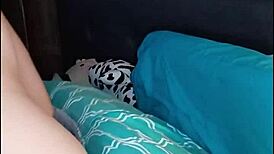 hot milf masturbates to orgasm on webcam!