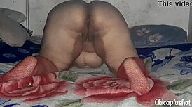 i dressed in red stockings to seduce roommate