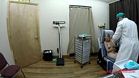 เม็กซิกัน madura หญิงสาว 40 ปีขี่แรงด้วยท่า doggystyle เต็มเปี่ยมที่บ้านฉัน