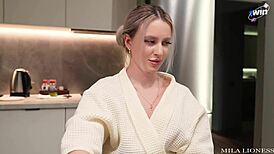 เห็นพี่สาวแท้แพ้ไพ่ เลยเย็ดแรง