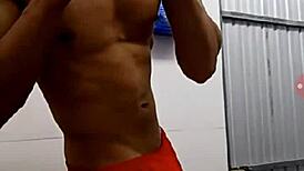 Exciting gay show on Blued featuring hot guys.