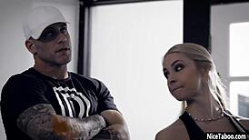 Big boobs milf Sarah Vandella nails perfect blowjob before hard fuck