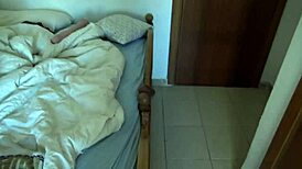 Kinky amatérská francouzská milf bere hardcore anál od dychtivého klienta