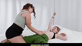 We Like Girls Like Scarlett Sage And Leana Lovings