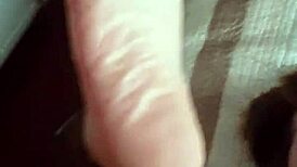 Ta 69letá babička Dot z Walesu vzala můj mladý 18+ černý čurák jako šampionka