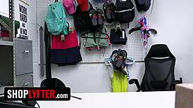 Shoplyfter teen caught by LP officer, wanna see what’s next? 😏