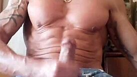 just jerking my huge cock, nice cumshot at the end