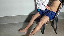 ممرضة مستشفى مغواة ومضروبة بقوة على كرسي في قذف داخلي brutal!