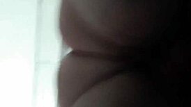 Fans Fill Chelu Flor's Ass