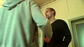 Geile Milf Enjoys Encounters with Young Amateurs