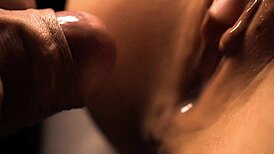 ¡Corre dentro de mi coño apretado y mojado ahora!