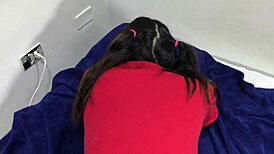 Cheerleader feels intense pleasure from creampie after school