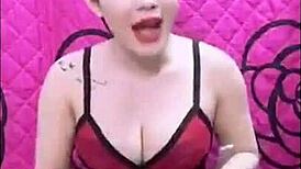 hot vietnamese girl streaming live with stunning charm