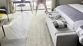 Føler meg forført av monster-kuk i misjonær anal creampie etter kaffe