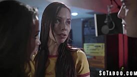 teen strikes a chord with dj to gain fame.