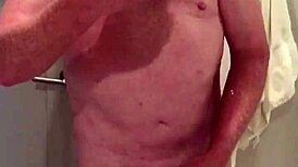 Donna'ya döl hediyesi solo seansa döndü, herkes onu izliyordu