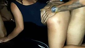 Barátja hagyja hogy haverjai basszák a puncit és bele spricceljenek