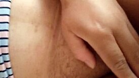 woke up horny and came without removing my panties 😏