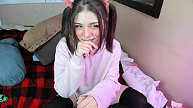 Suck Deep And Play With A Vibrator Between My Legs For Intense Orgasms!