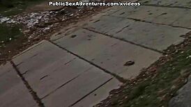 i saw that girl masturbating a cock right in the alley, so hot