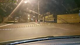 Ponúkol som caronu tej sexy, čo išla sama po ulici, a ona ma vďačne vyserila