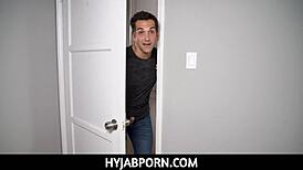 Hyjabporn Middle-Eastern Muslim Babe Vanessa Vox Loses Virginity With Bf