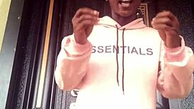 Crazy Bitch Gives Advice on Sexiness