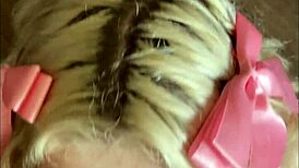 Emma Rosie antaa intensiivisen suihinoton ja naamalleen kuumassa panotreffissä