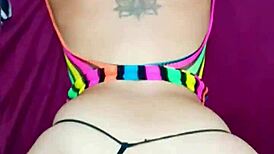 me pongo lencer�a frente a amigo de esposo no aguanta y me coge