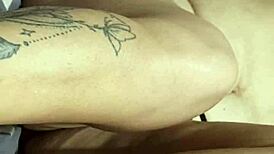 La puta de mi madrastra texts, I'm wet while your dad’s away on business!