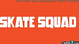 Hej, velike sise BBW kurve, zašto pozvati transvestitskog komšiju Austina Spearsa?