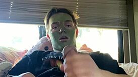 Fit guy jerks off during skincare routine 😏