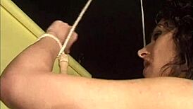 servizio fotografico turns wild with intense vaginal fisting session