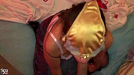 Hej chceš francouzskou amatér kompilaci se saténovým spodákem deepthroatem korzety punčochama divokým zadním lízáním a POV výstřiky?