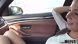 Cutie Gets Roadside Anal