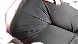 Cum drips on cameltoe in tight yoga leggings