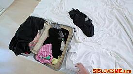 น้องสาวเลี้ยงเล่นบทเซ็กส์ครอบครัวโรคจิตกับพี่ชายเลี้ยง