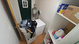 I’m banging this hot Latina maid on the laundry machine