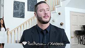 tight mature ass fucked by big dick 😏