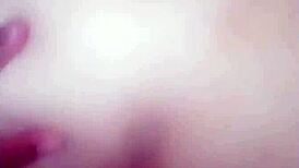 i watch the bbw milf get on all fours