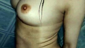 Young Colombian stepcousin earns cash fulfilling sexy challenge