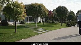 perverted secretaries vanessa bruni and barbie brill blowjobbing big cocks