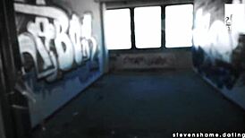 Gejzerice gutaju tvrde kurče u usta cela scena