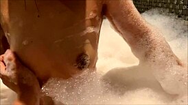 Perverted Japanese Amateur Couple Has Sex in Bubble Bath