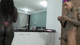 a preta mais gostosa fisting big pussy with huge cock