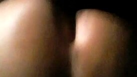 بتشارك مغامرتي المنفردة المثلية الحارة