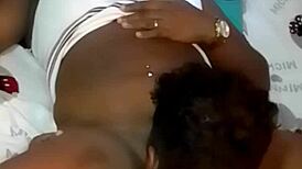 Chupando a Buceta of Chocolate-Skinned Preta on Easter Sunday