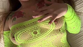 Homemade babe with big ass and tits jerks off