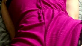 want to see noitakails tease in lingerie before giving head?