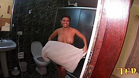 wanessa boyer prepares for her first scene with big cock on hardbrazil